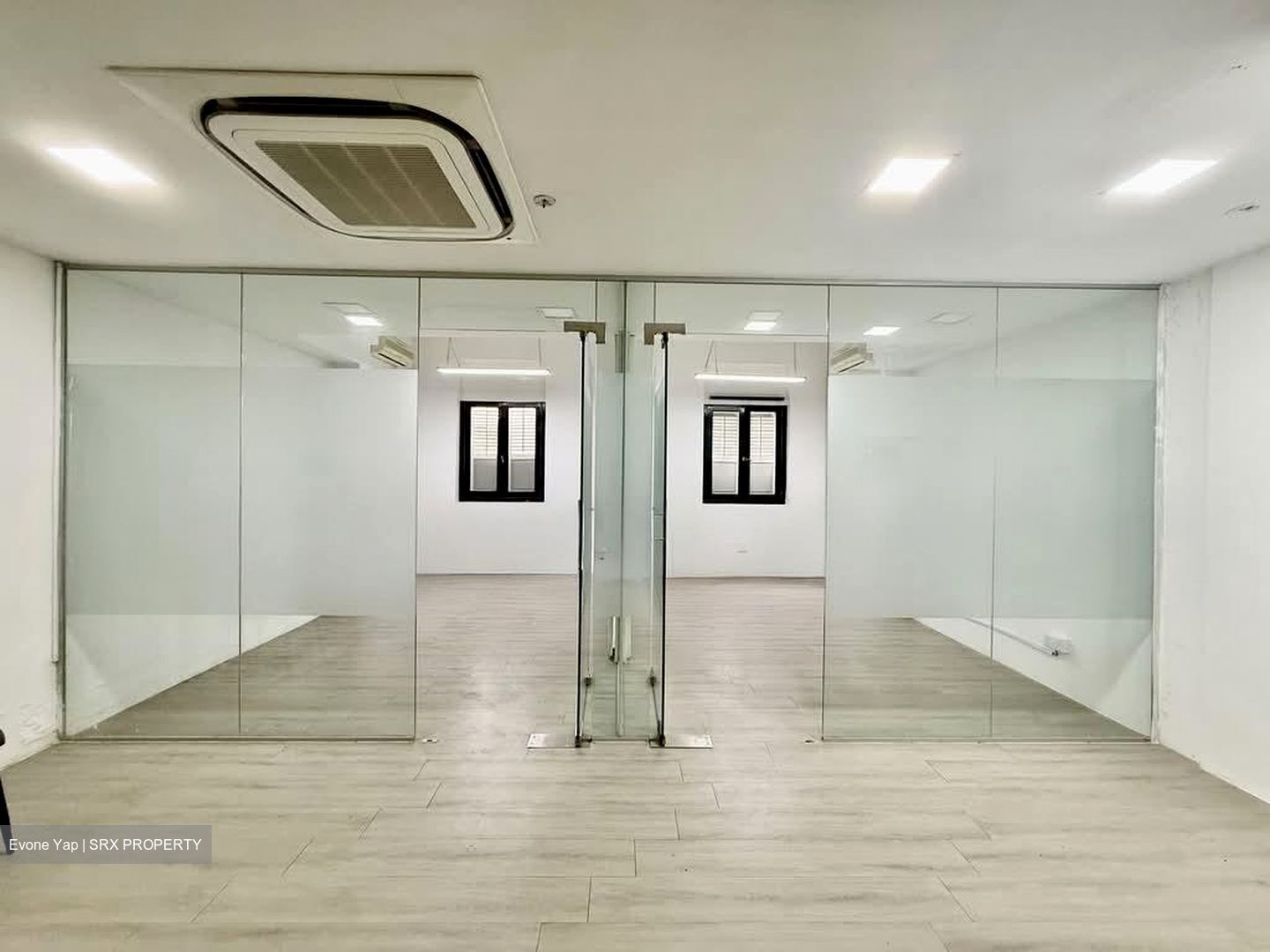 Joo Chiat Road (D15), Shop House #569191001
